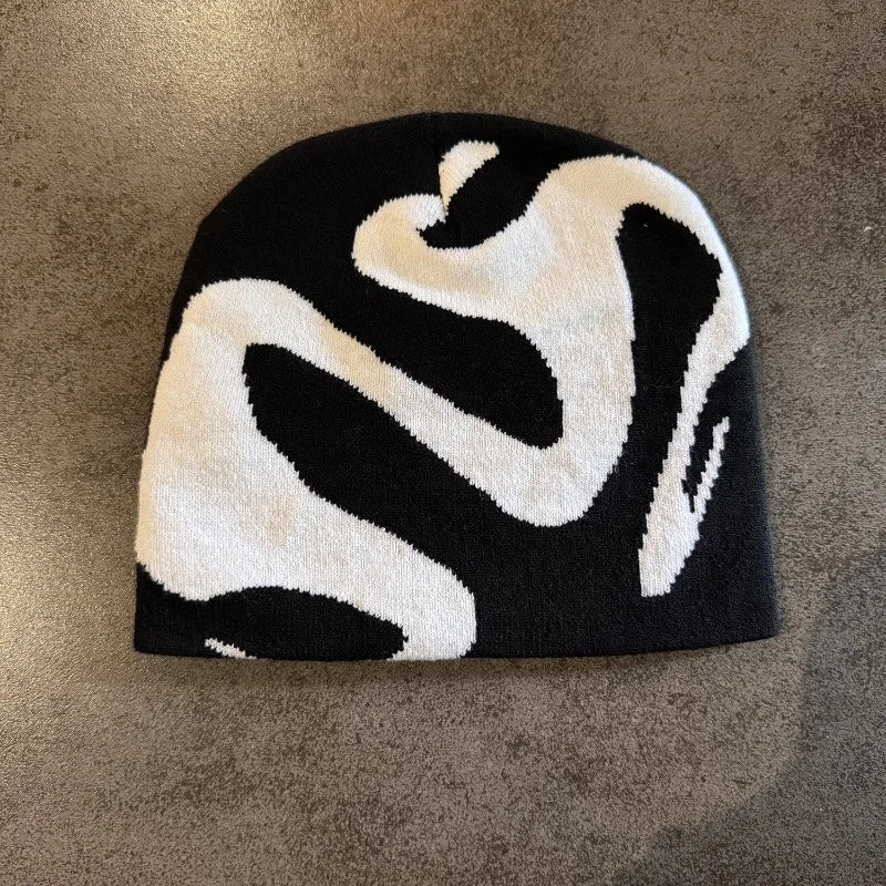 Line Beanie - B&W